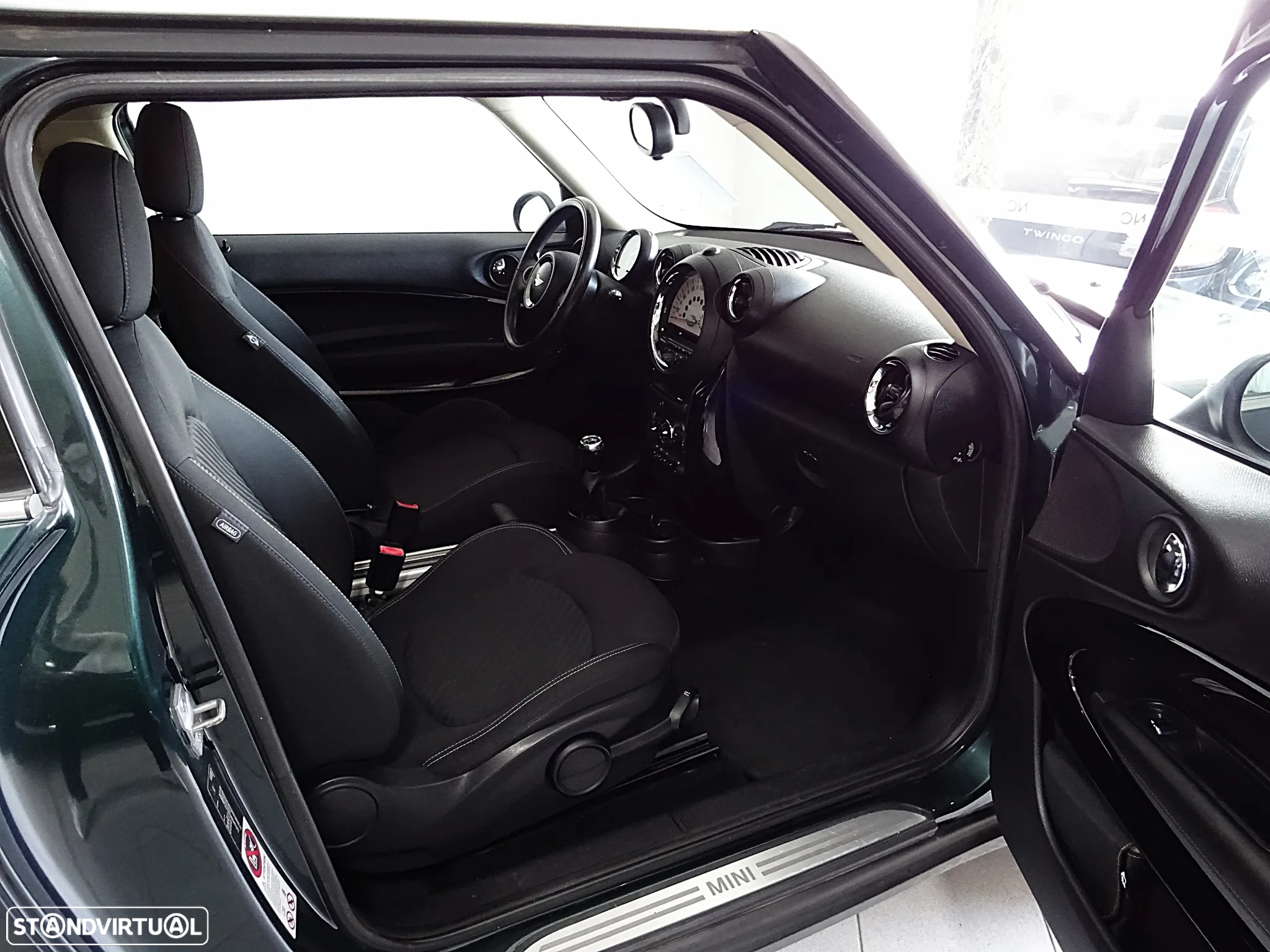 MINI Paceman Cooper D - 10