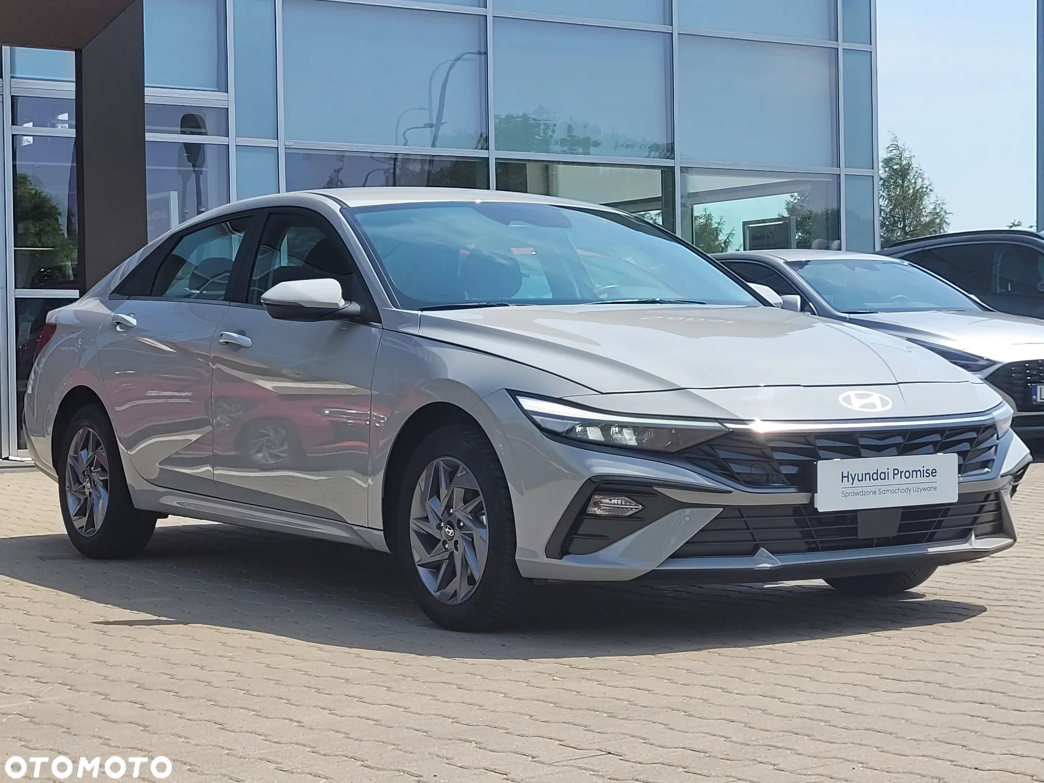 Hyundai Elantra 1.6 Smart CVT - 2