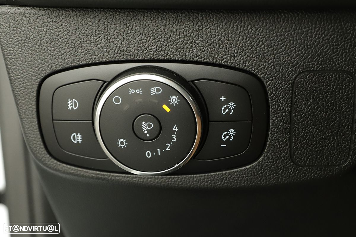 Ford Focus SW - 19
