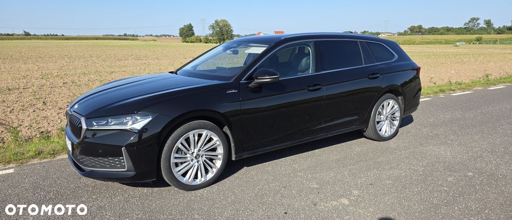 Skoda Superb 2.0 TDI SCR 4x4 L&K DSG - 2