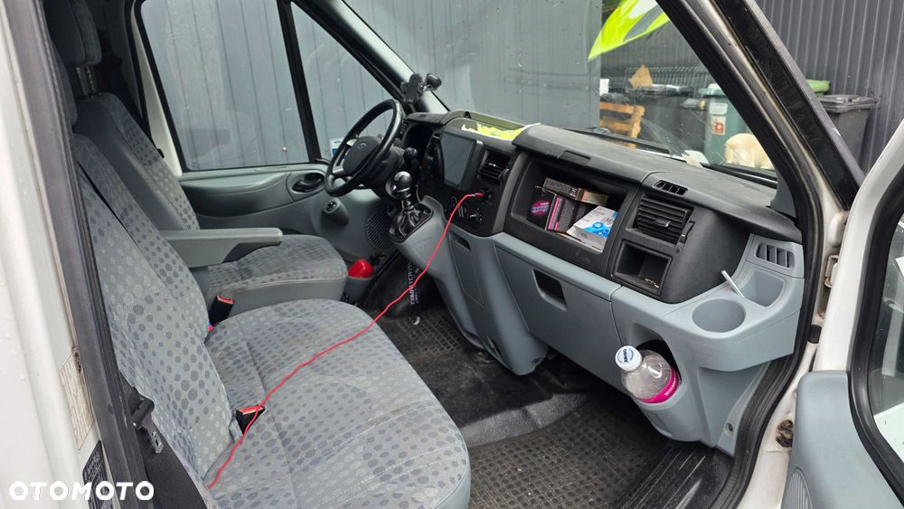 Ford Transit - 2