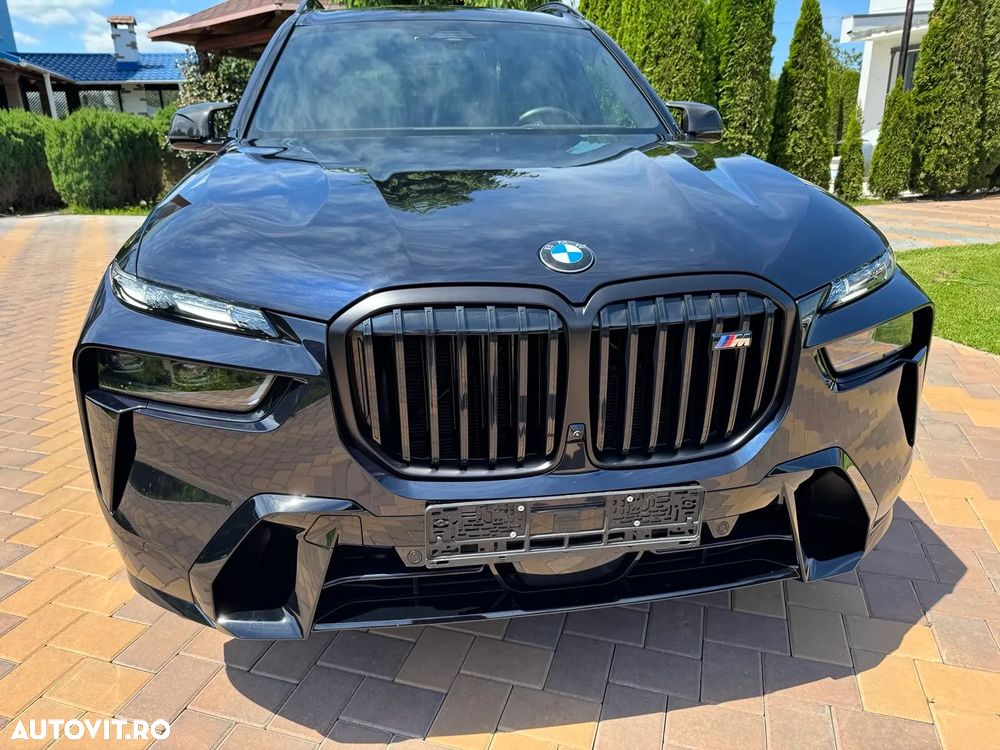 BMW X7 M60i xDrive - 11