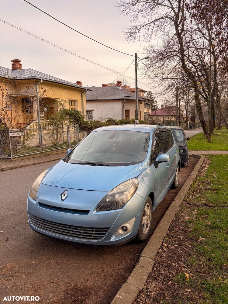 Renault Grand Scenic ENERGY dCi 110 Start & Stop Expression - 2