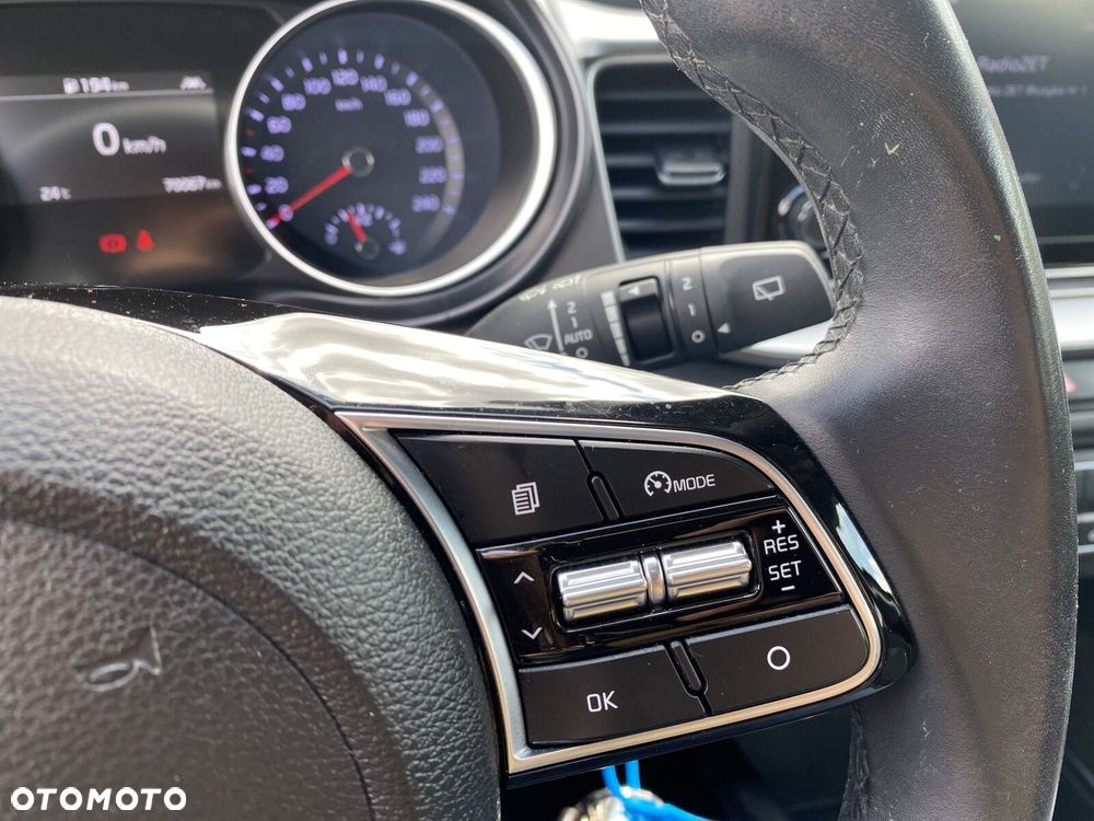 Kia XCeed - 20