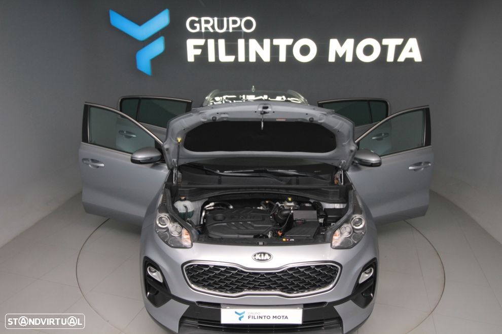 Kia Sportage 1.6 CRDI ISG MHEV Urban - 12