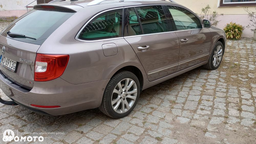 Skoda Superb 2.0 TDI 4x4 Platinum DSG - 8