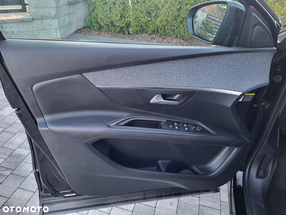 Peugeot 3008 BlueHDi 130 Stop & Start EAT8 Allure - 10