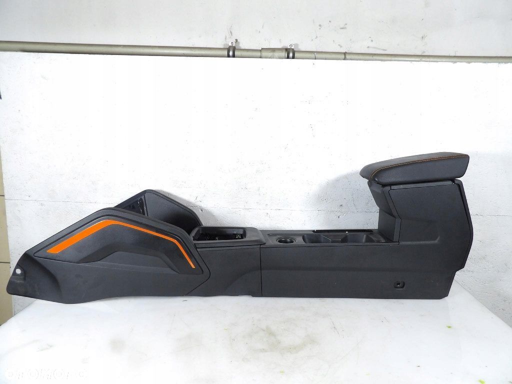 DACIA DUSTER II LIFT TUNEL ŚRODKOWY - 1