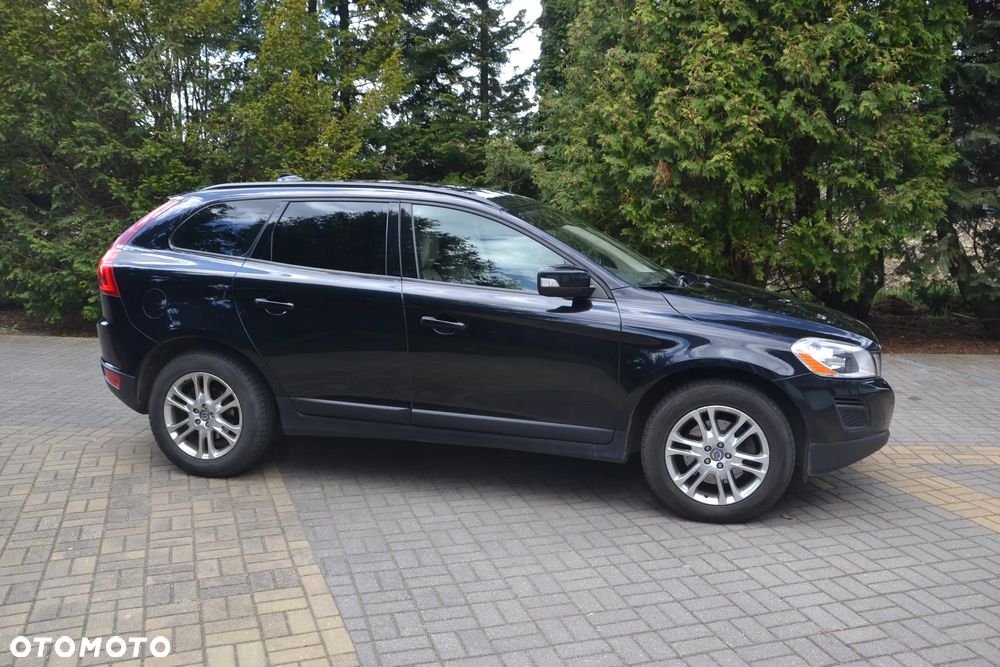 Volvo XC 60 D3 Kinetic - 2