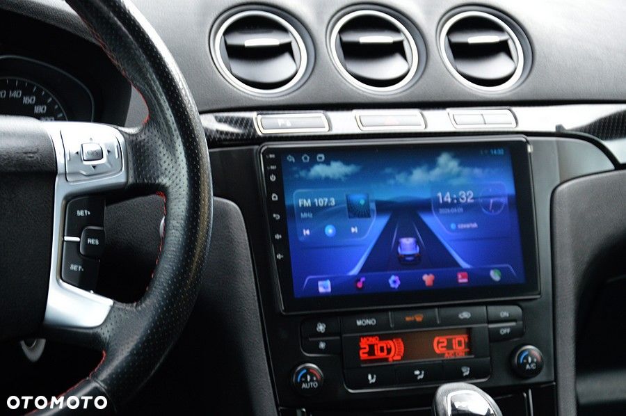 Ford S-Max 2.0 TDCi DPF Titanium X - 28