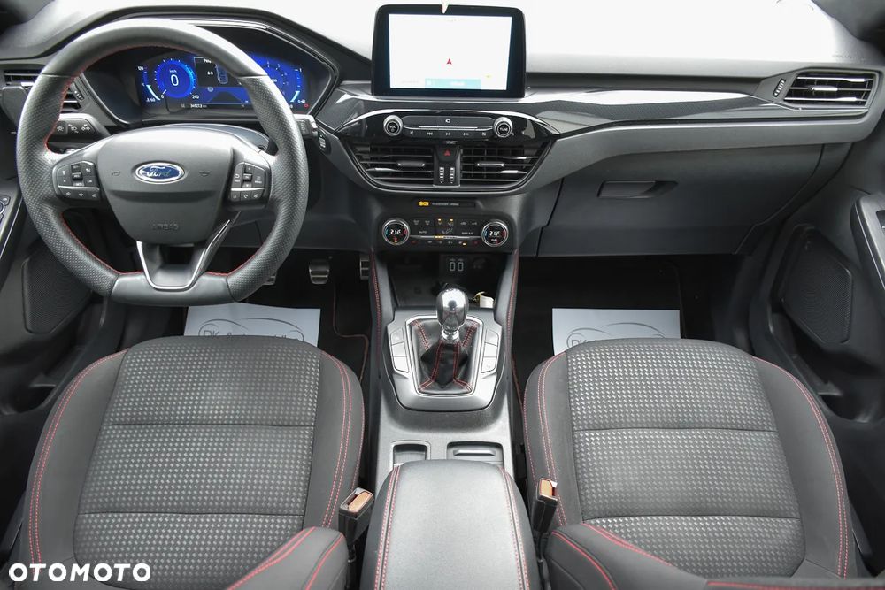 Ford Kuga 1.5 EcoBoost FWD ST-Line X - 18