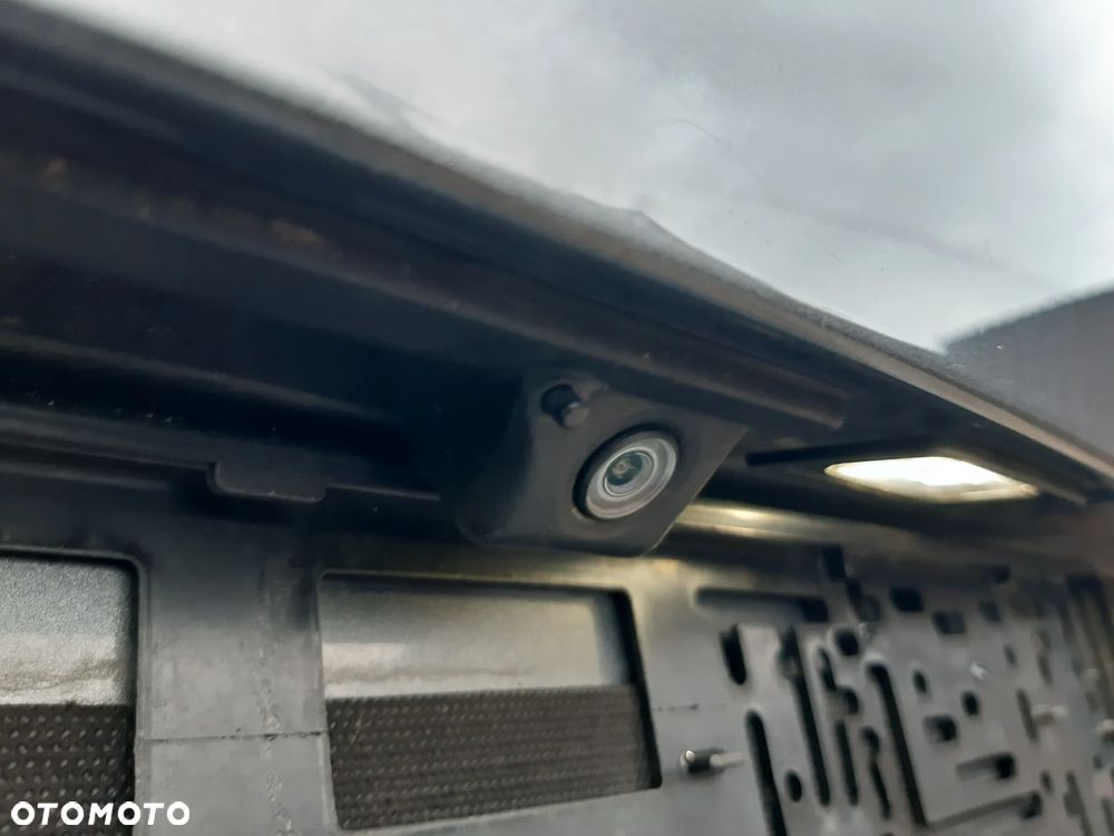 Volkswagen Touran 2.0 TDI SCR (BlueMotion Technology) DSG Highline - 12