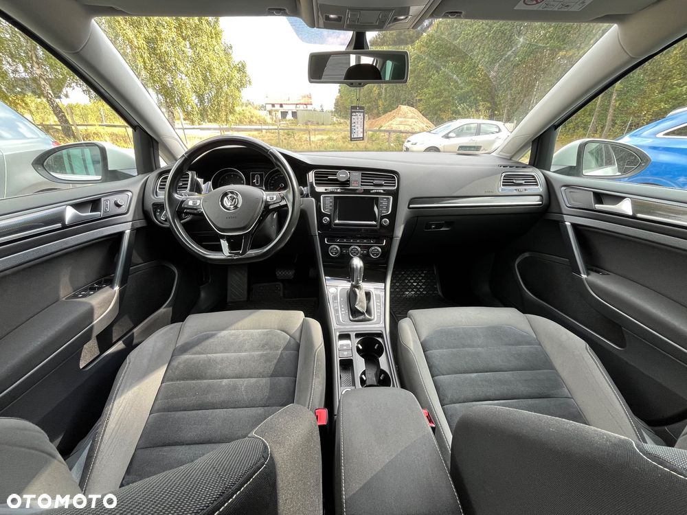 Volkswagen Golf 1.4 TSI BMT Highline DSG - 9