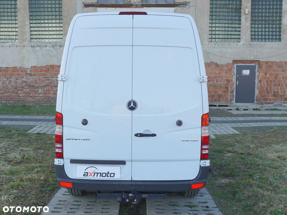 Mercedes-Benz Sprinter - 6