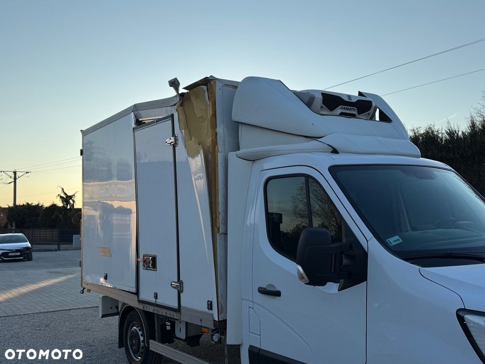 Renault Master Chłodnia - 9