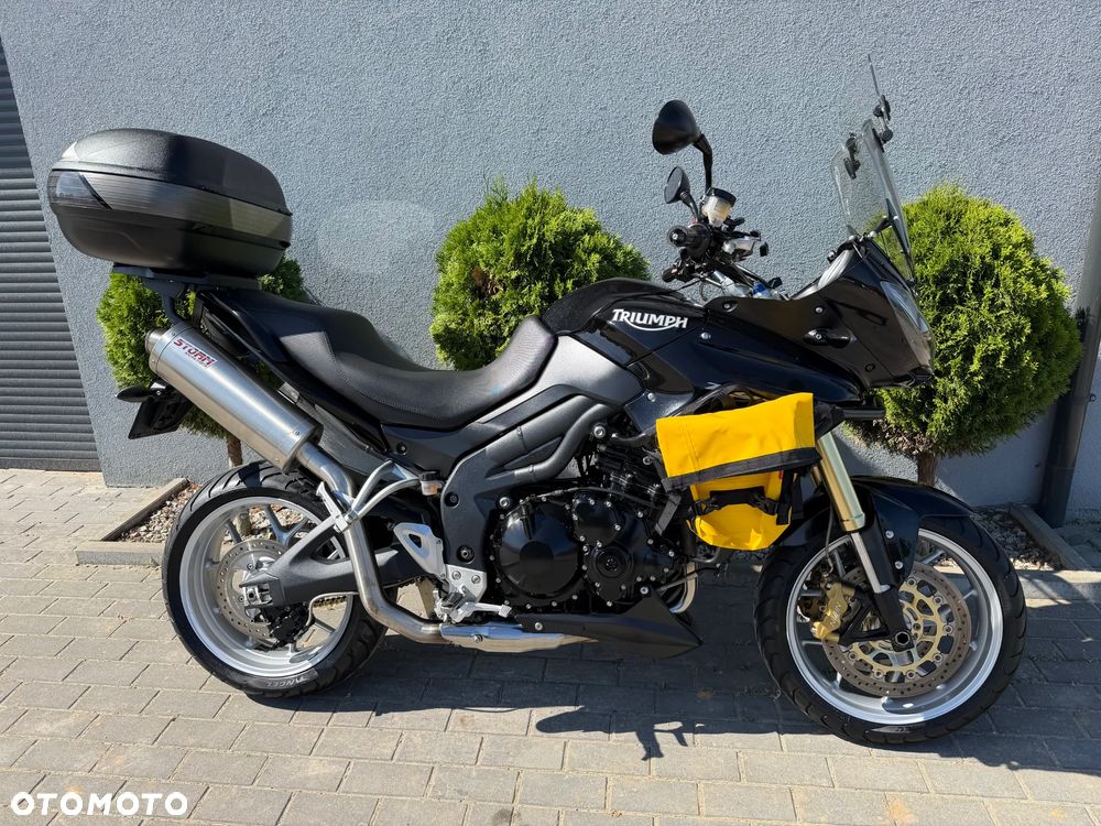 Triumph Tiger - 2