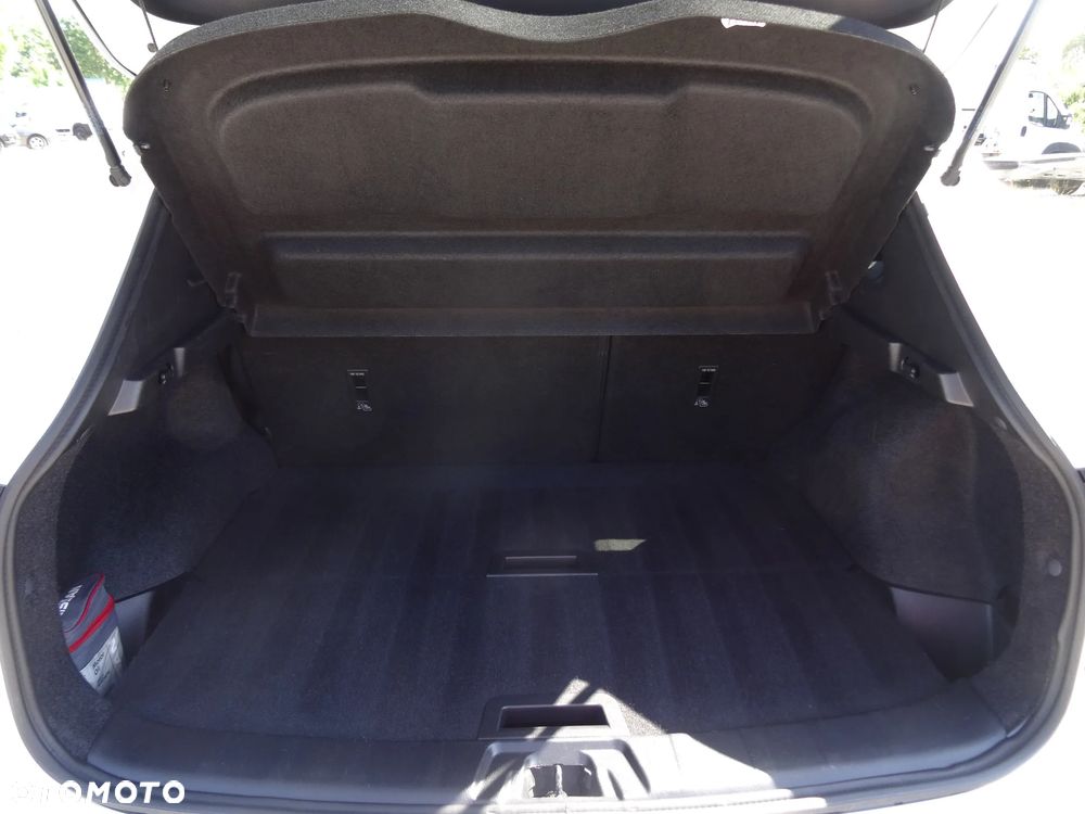 Nissan Qashqai 1.2 DIG-T Acenta Xtronic - 22