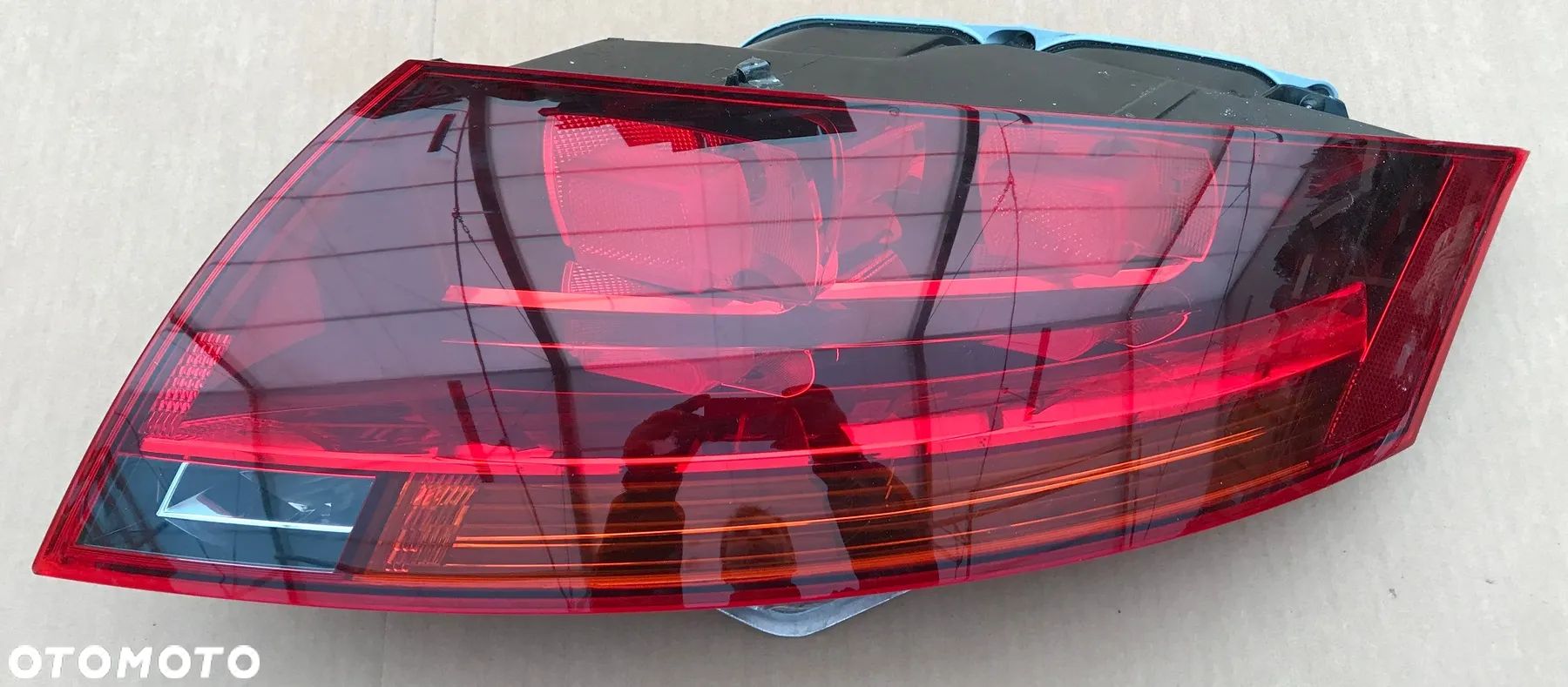 Audi TT 8J lampa tył tylna prawa - 1