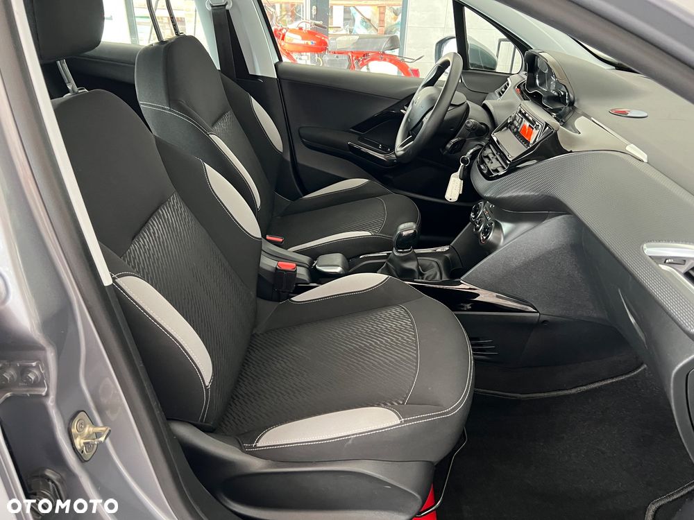 Peugeot 2008 1.2 Pure Tech Style - 25