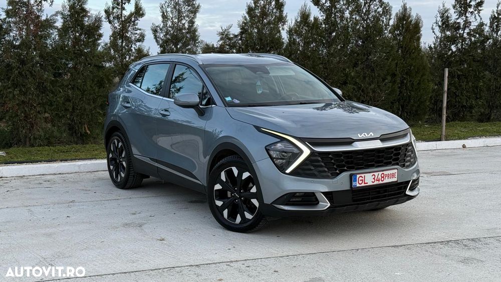 Kia Sportage 1.6 T-GDI PHEV 6AT 4x4 Business Line - 4