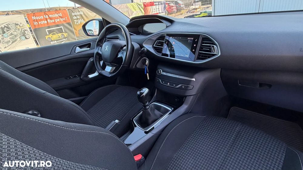 Peugeot 308 - 12