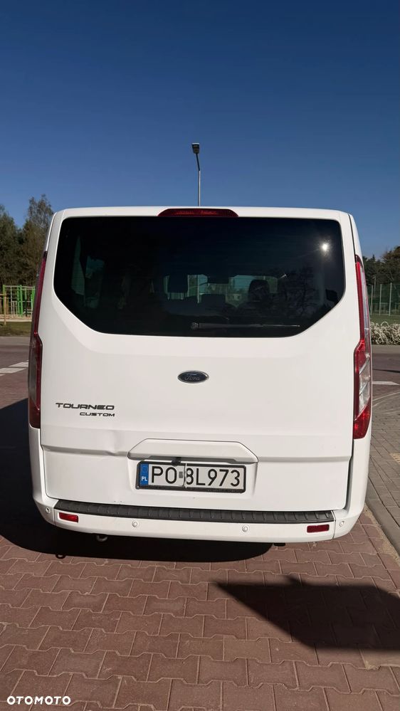 Ford Tourneo Custom 2.0 TDCi L2 Titanium - 10