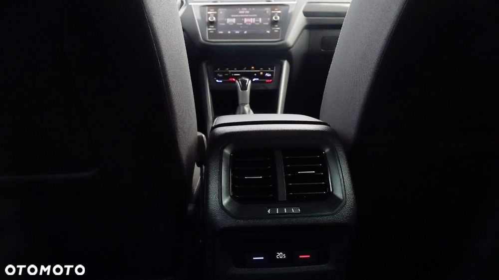 Volkswagen Tiguan - 39