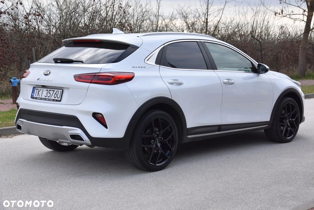 Kia XCeed 1.6 GDI DCT6 OPF PLATINUM - 11