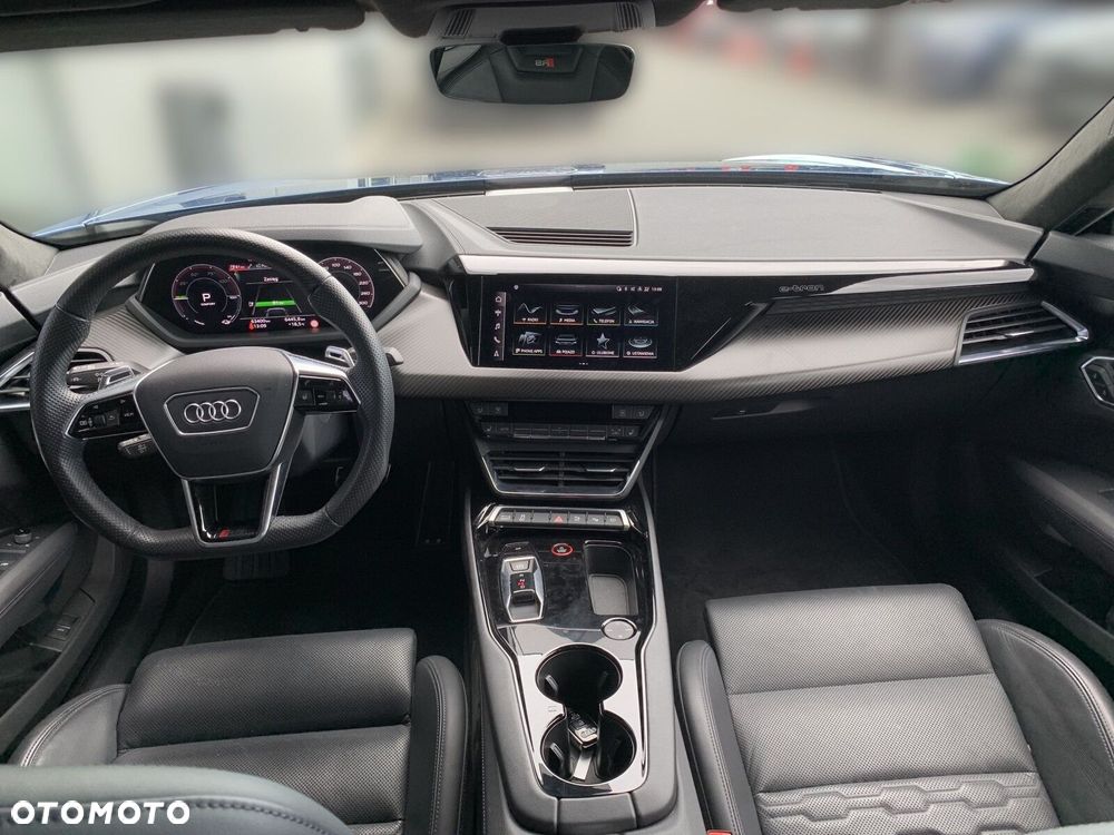 Audi RS e-tron GT - 17