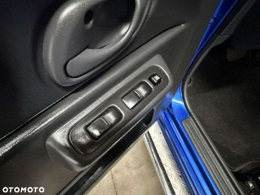 Suzuki Jimny - 27