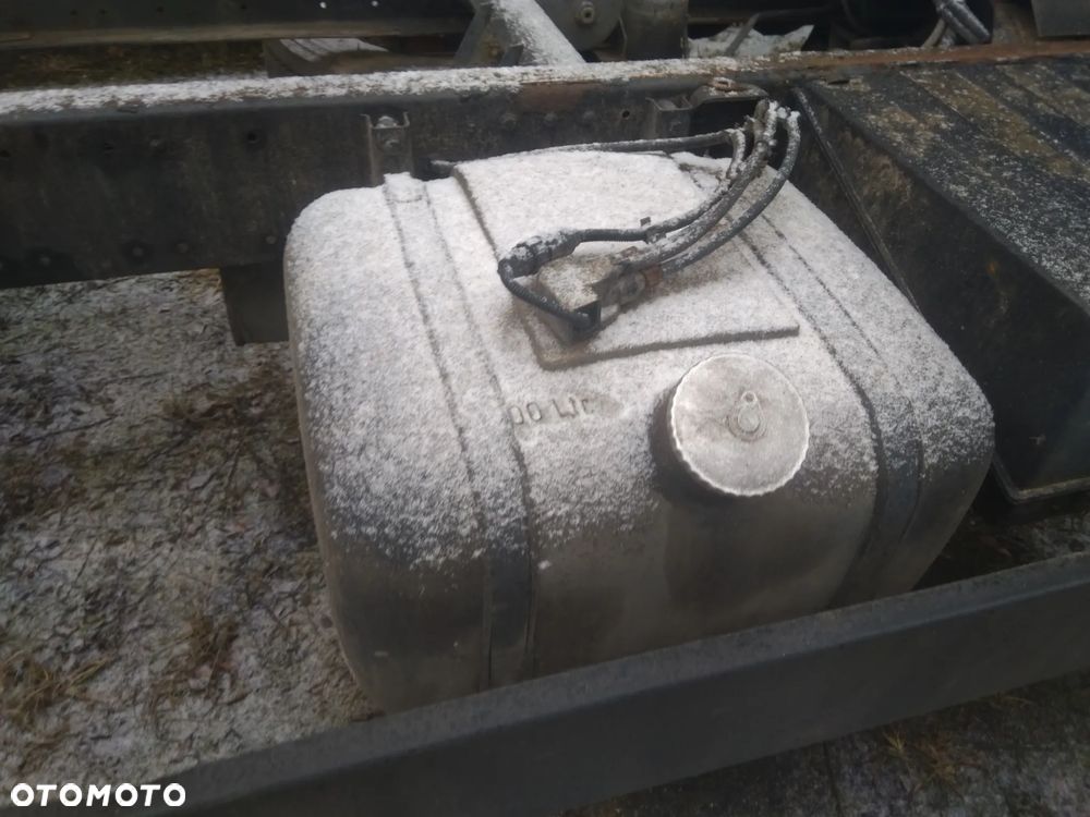 Man L2000 zbiornik paliwa - 1