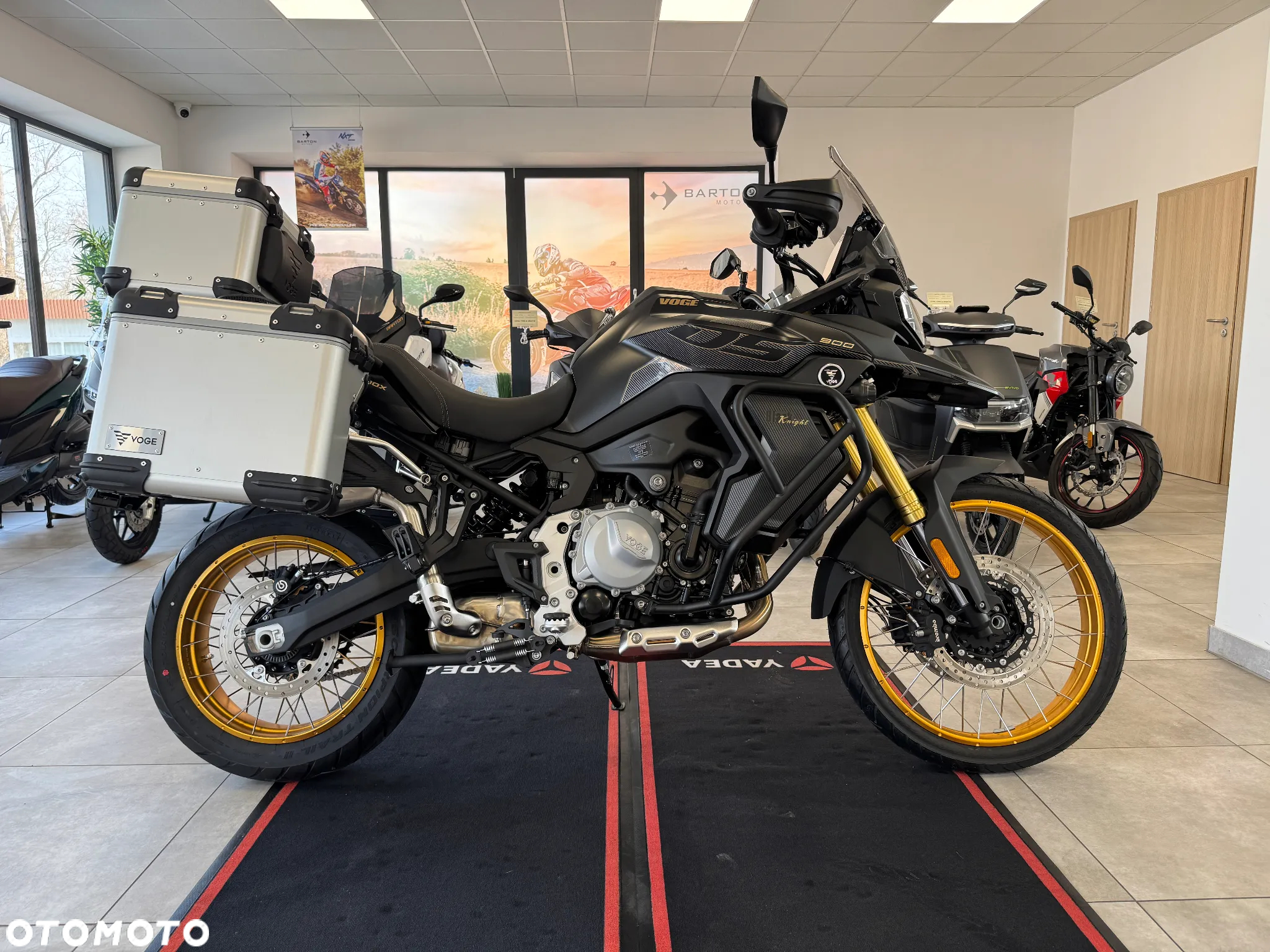 VOGE 900DSX - 4