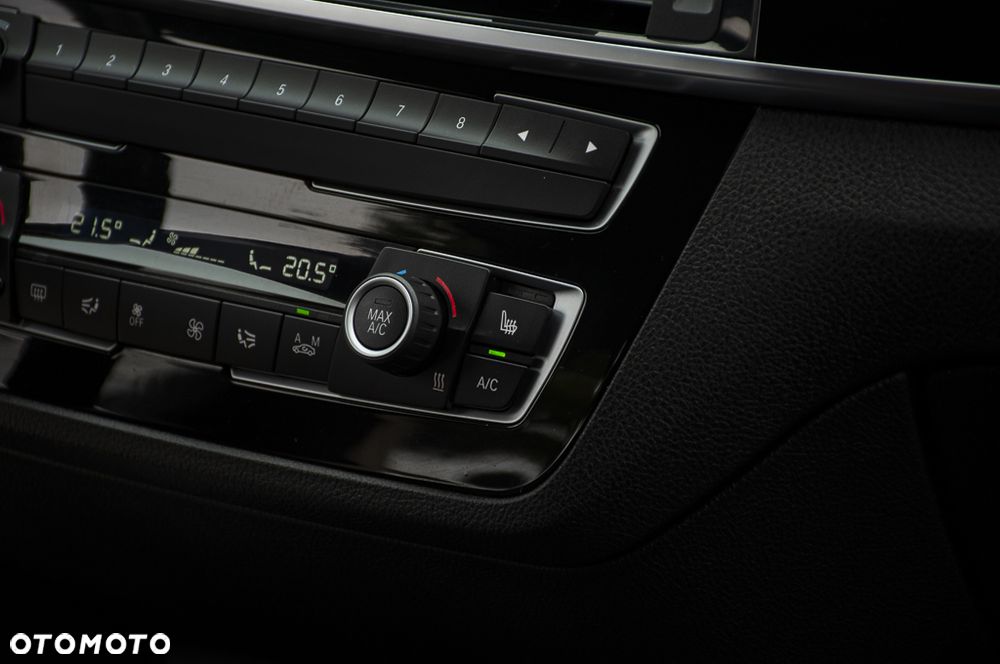 BMW Seria 1 116d EfficientDynamics Edition Sport Line - 21