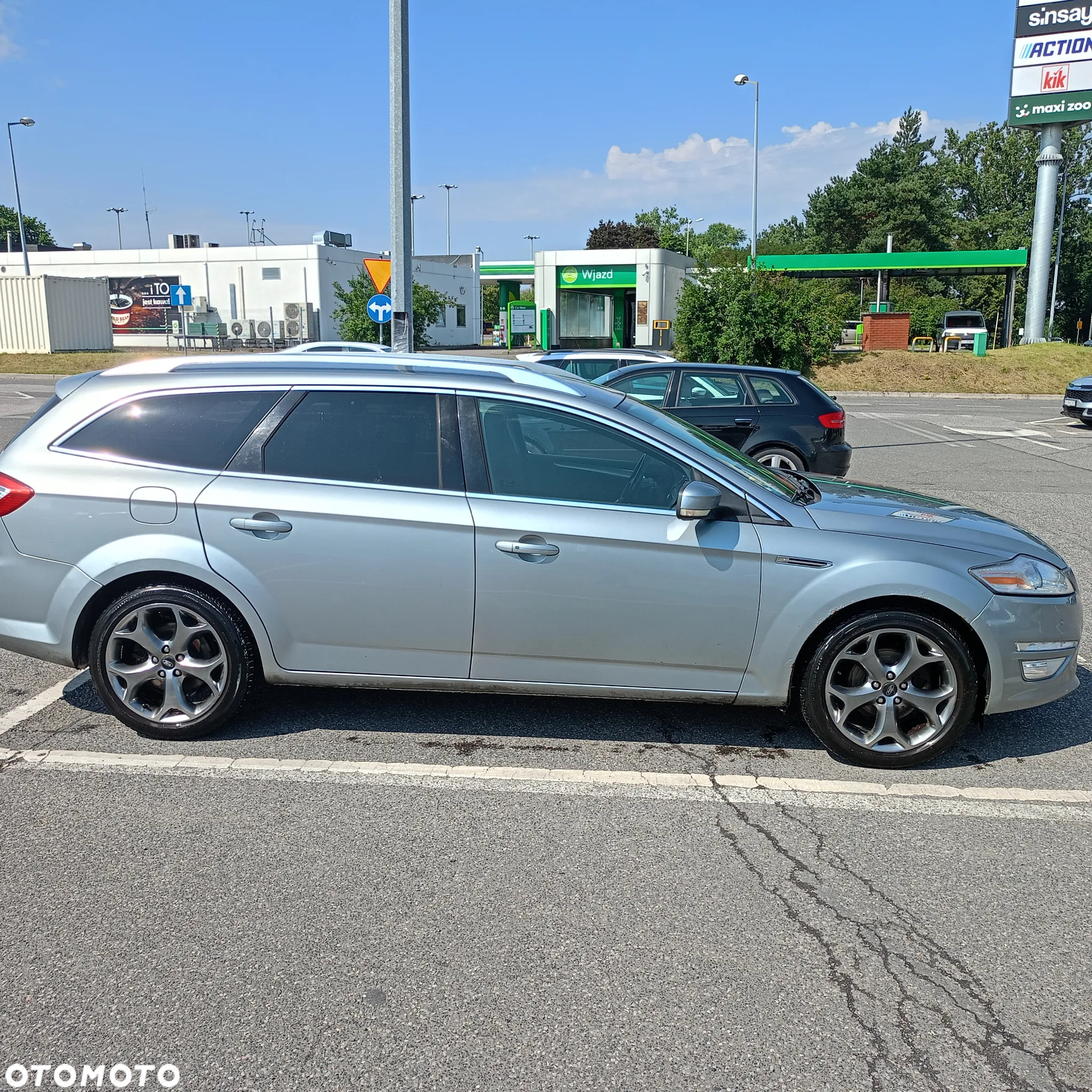Ford Mondeo 2.0 TDCi Ghia - 4