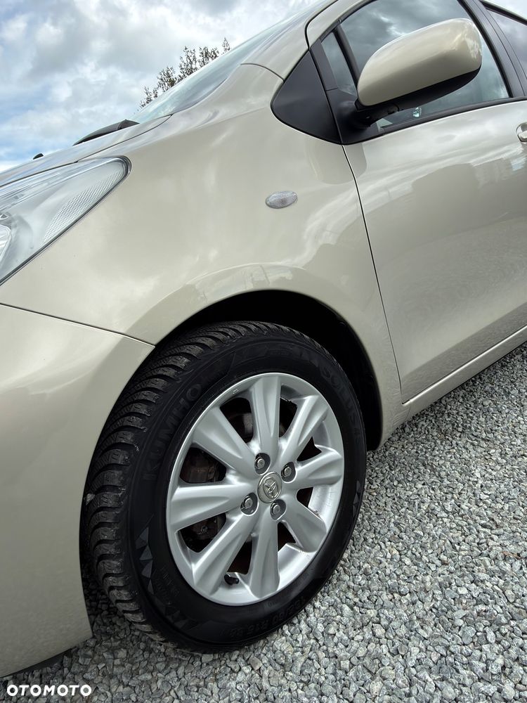Toyota Yaris 1.33 Prestige - 26