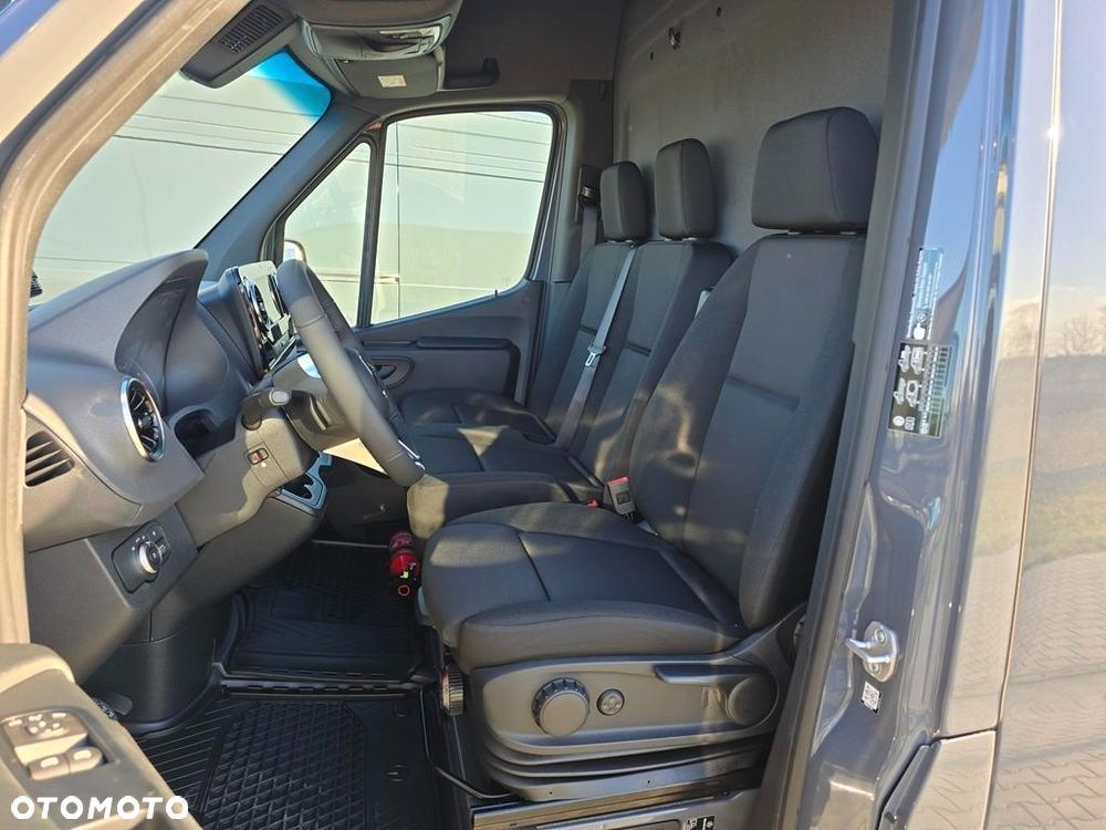 Mercedes-Benz Sprinter 317 CDI Long PRO 9G-Tronic - 20