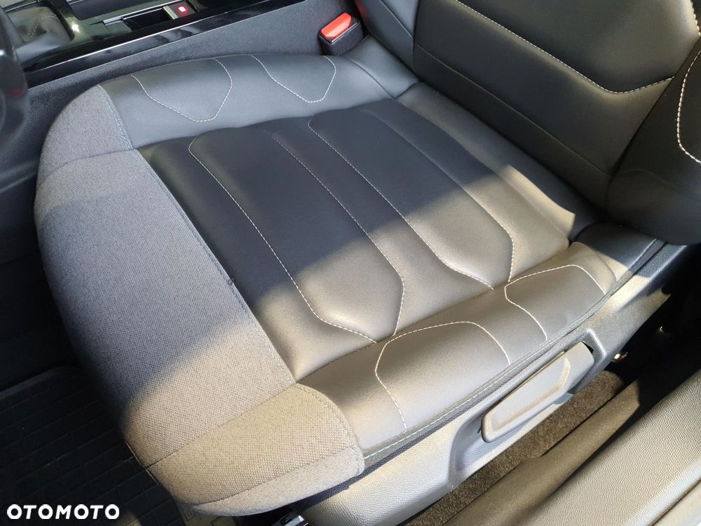 Citroën C4 1.2 PureTech Shine S&S - 12