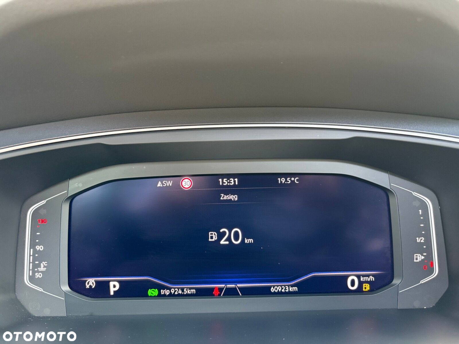 Volkswagen Tiguan 1.5 TSI EVO Elegance DSG - 23