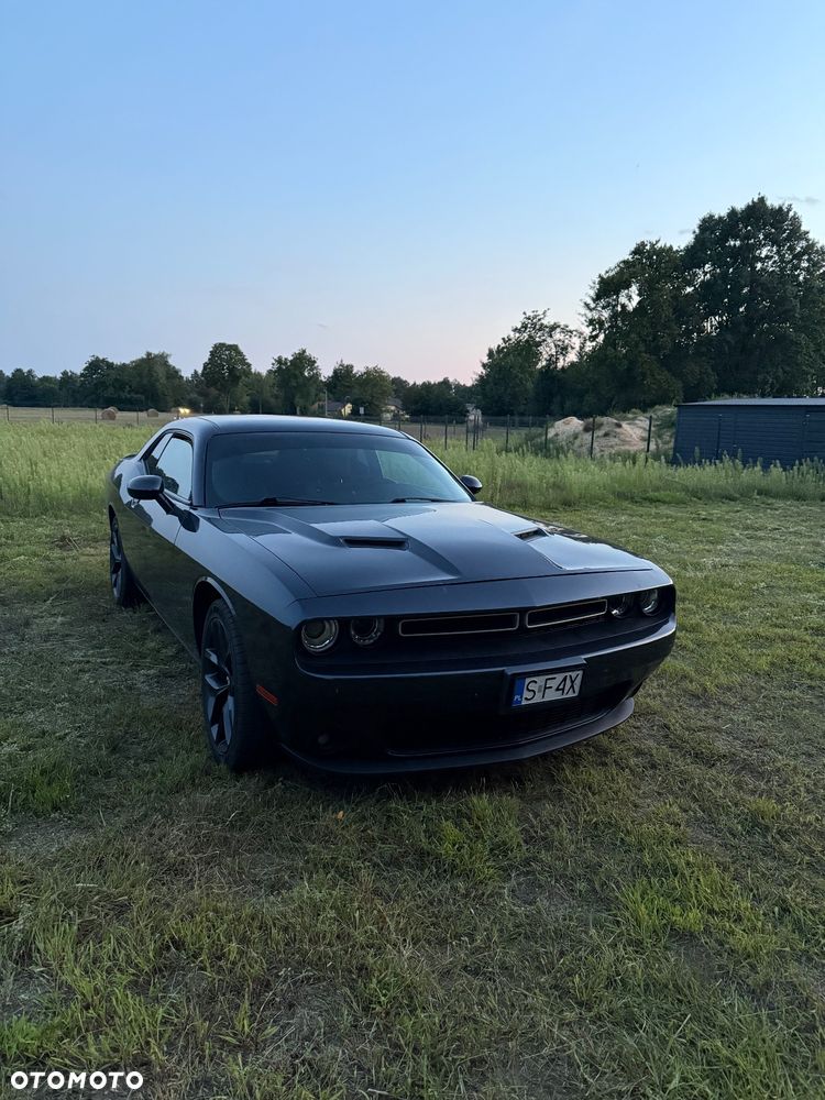 Dodge Challenger - 3