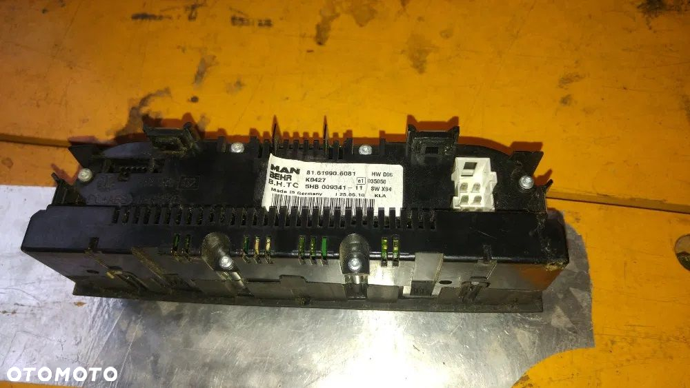 Panel sterowania klimatyzacja MAN TGX 81.61990.6081 - 5