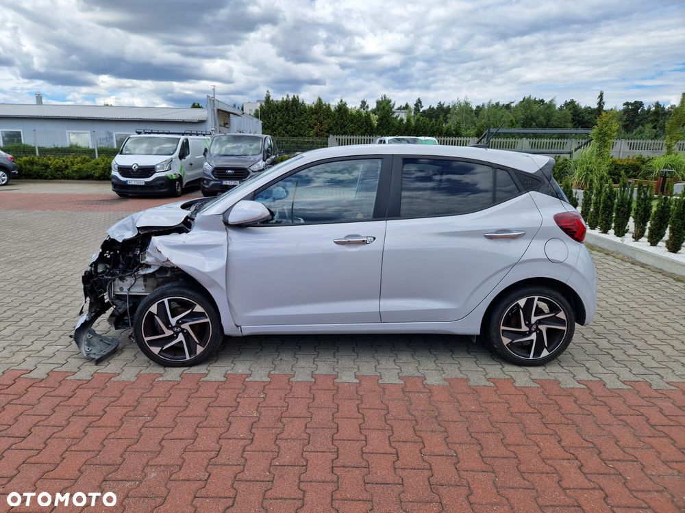 Hyundai i10 1.2 Smart AMT - 8