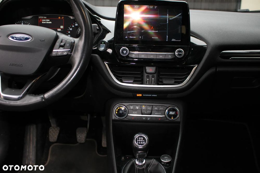 Ford Fiesta 1.0 EcoBoost Titanium ASS - 10