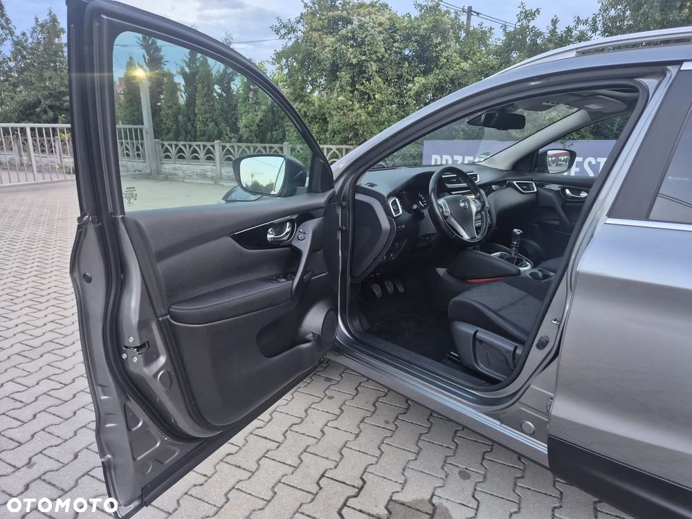 Nissan Qashqai 1.2 DIG-T 360 - 26
