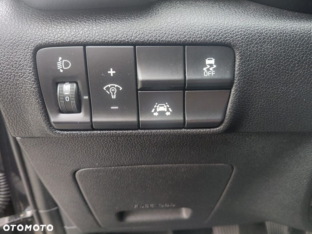 Kia Sportage 2.0 CRDI 4WD Fifa World Cup Edition - 13