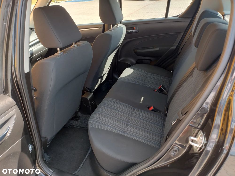 Suzuki Swift 1.2 Club - 10