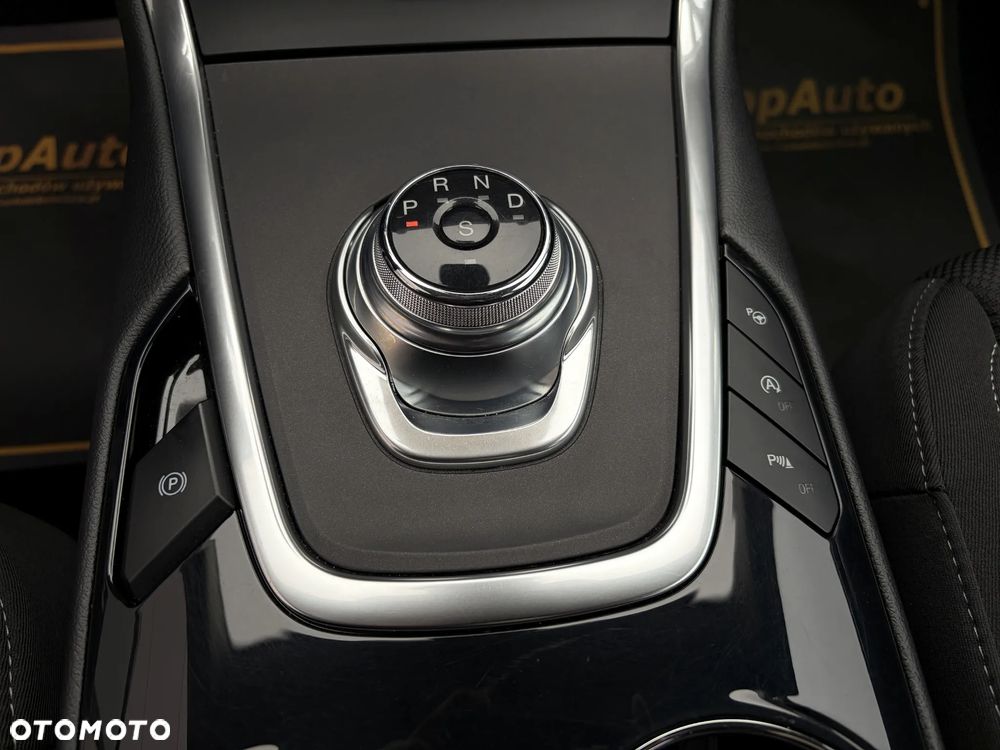 Ford S-Max 2.0 TDCi Titanium PowerShift - 32