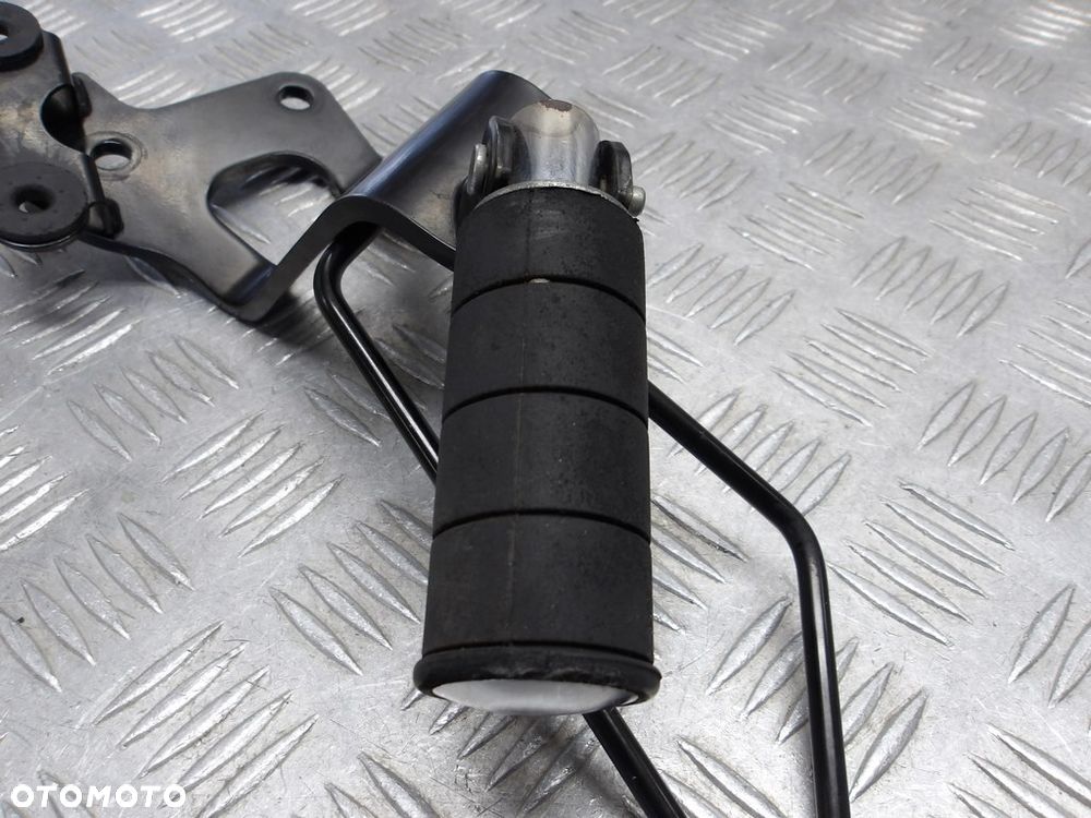 Set mocowanie podnóżek pasażera prawy SUZUKI VLR 1800 C109R BOULEVARD/INTRUDER 08-13r   PN. 43600-22H00 - 8