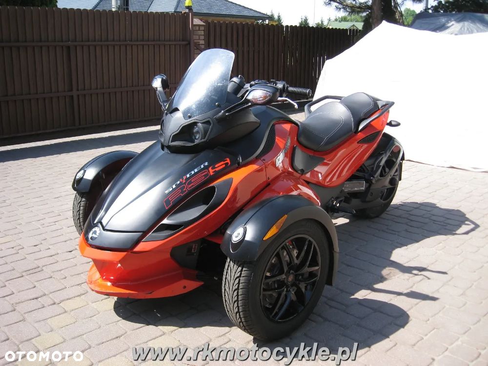 Can-Am Spyder - 7