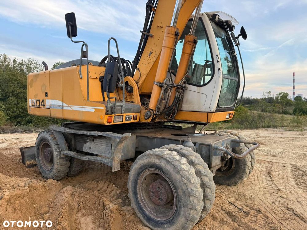 Liebherr A 904 C LITRONIC - 9