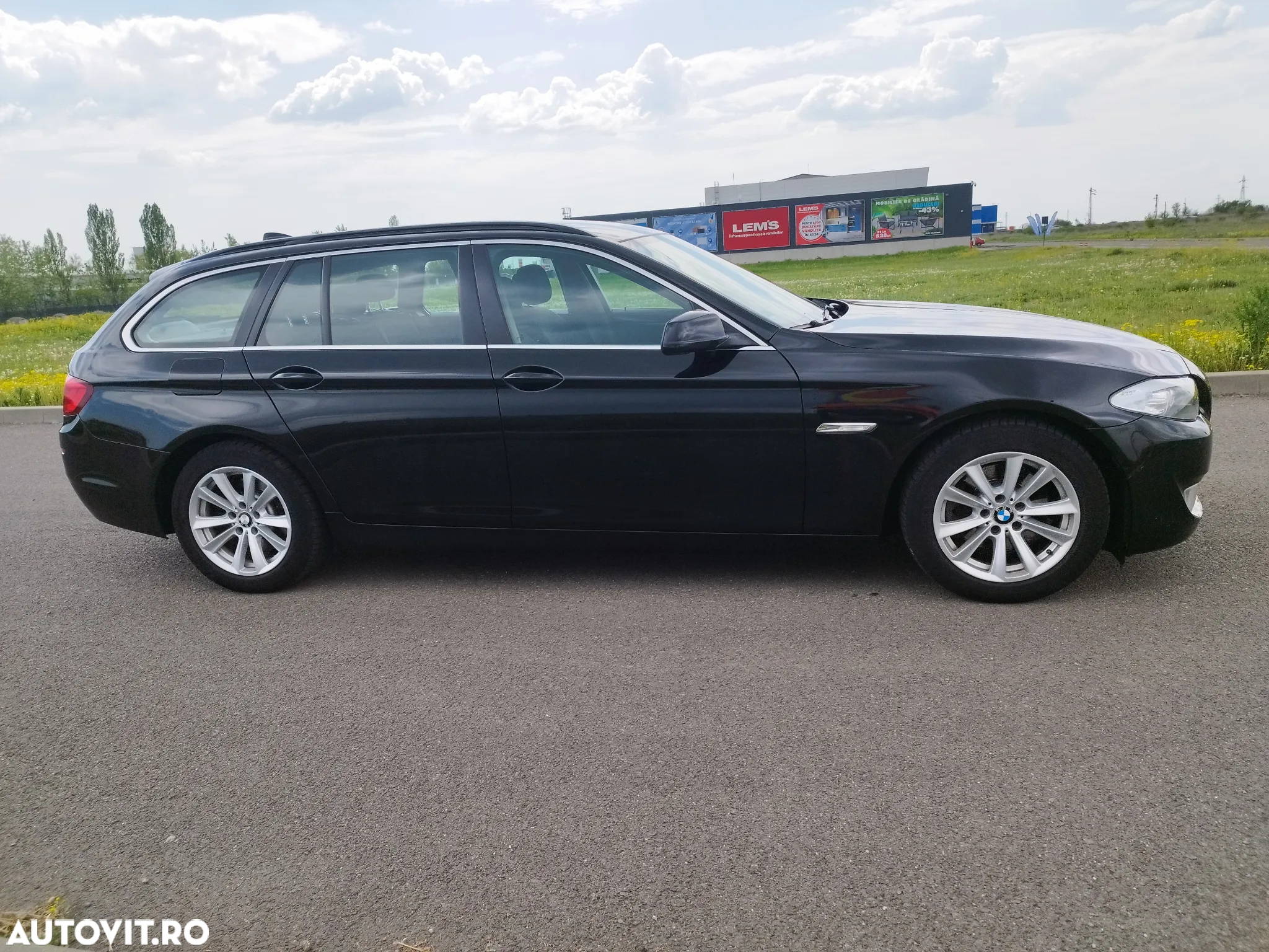 BMW Seria 5 520d Touring Blue Performance - 4